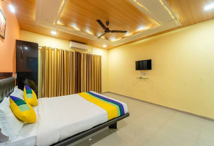 Superior Rum, Itsy Hotels Sun N Shade