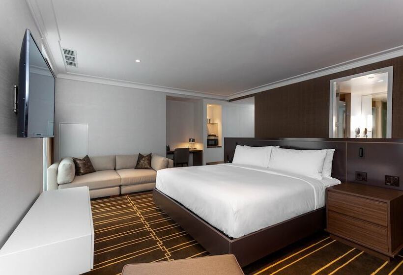 디럭스 룸, Sutton Place Hotel Toronto