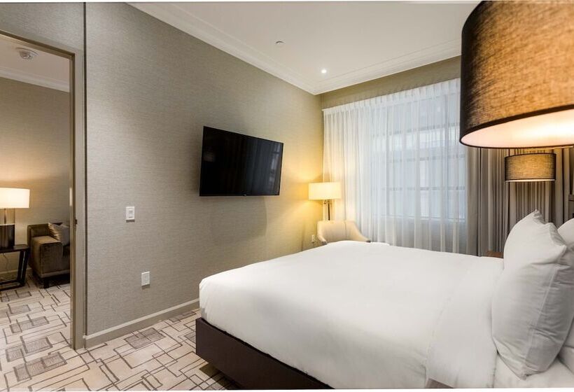 로얄 스위트, Sutton Place Hotel Toronto