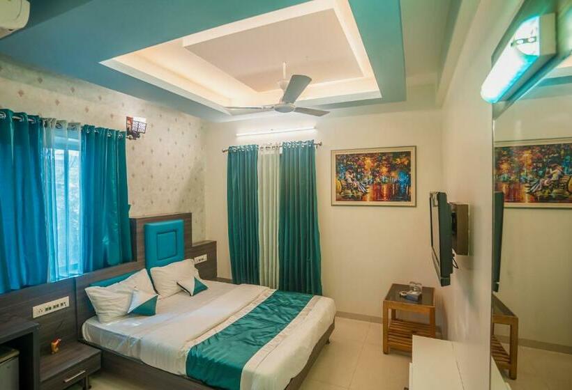 חדר דלוקס, New Panchratna