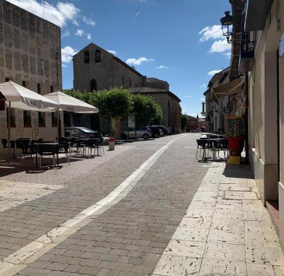 غرفة قياسية ثلاثية, Hostal Comfort Suites