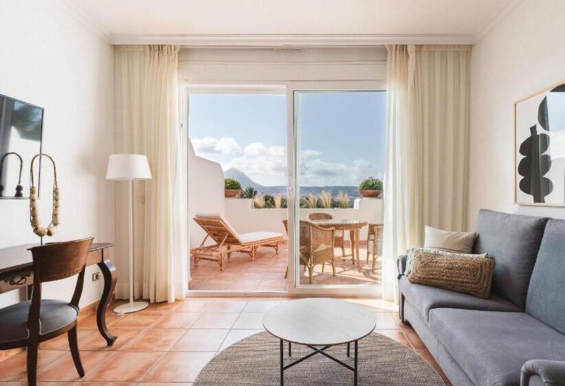 带露台的套间, Ritual De Terra & Spa