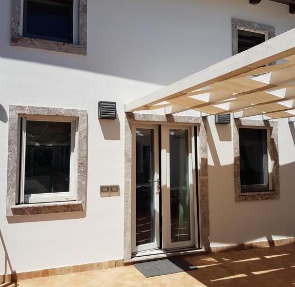 Апартаменты 2 Спальни, Villa Glamour