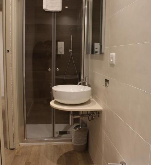 スタンダードルーム, Albergo Augusta B&b