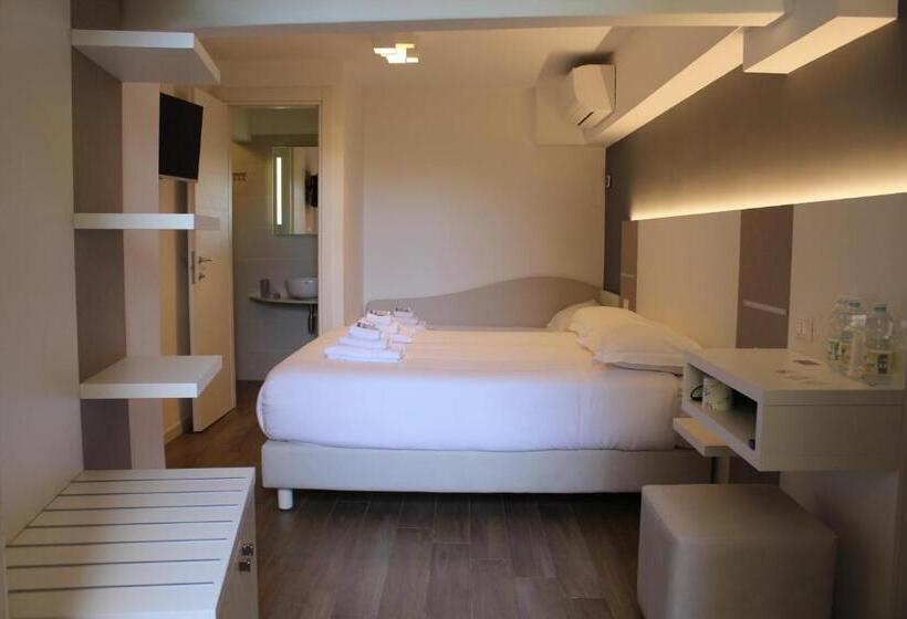 اتاق استاندارد, Albergo Augusta B&b
