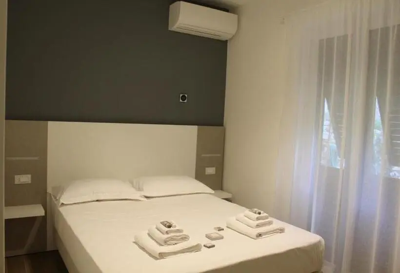 اتاق استاندارد, Albergo Augusta B&b