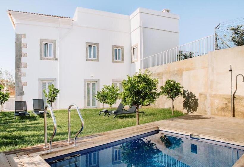 Номер Deluxe, Colégio Charm House