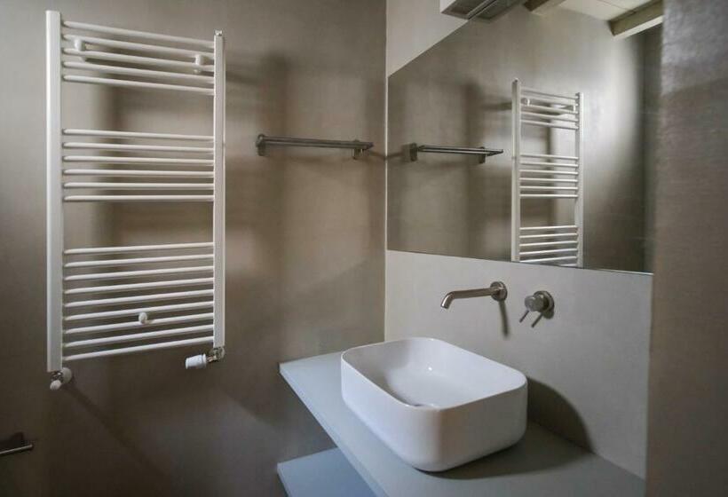 디럭스 주니어 스위트, Dimora Siqu