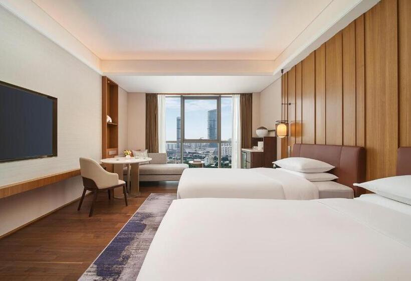 Номер Клуб, Hyatt Regency Guangzhou Zengcheng