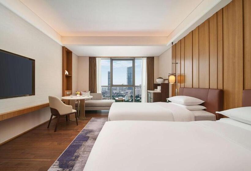 Номер Клуб, Hyatt Regency Guangzhou Zengcheng