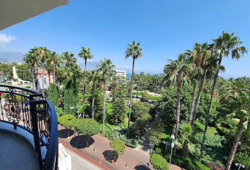 غرفة ملكية, Karikatur Bi