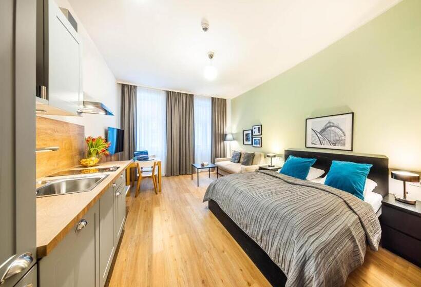 エクゼクティブワンルーム, Jimmy S Apartments Emerald