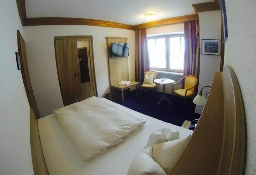クラシックシングルルーム, Aktivhotel & Gasthof Schmelz Ihr Urlaubs Hotel In Inzell Mit Wellness Hallenbad, Alpensauna & Dampfb