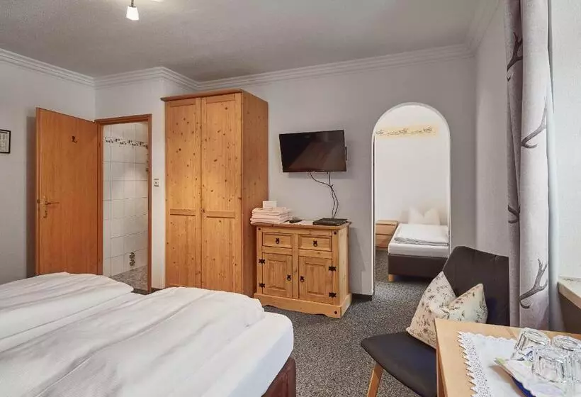 ファミリールーム, Aktivhotel & Gasthof Schmelz Ihr Urlaubs Hotel In Inzell Mit Wellness Hallenbad, Alpensauna & Dampfb