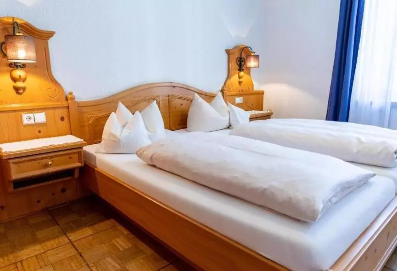 バルコニー付きスタンダードルーム, Aktivhotel & Gasthof Schmelz Ihr Urlaubs Hotel In Inzell Mit Wellness Hallenbad, Alpensauna & Dampfb