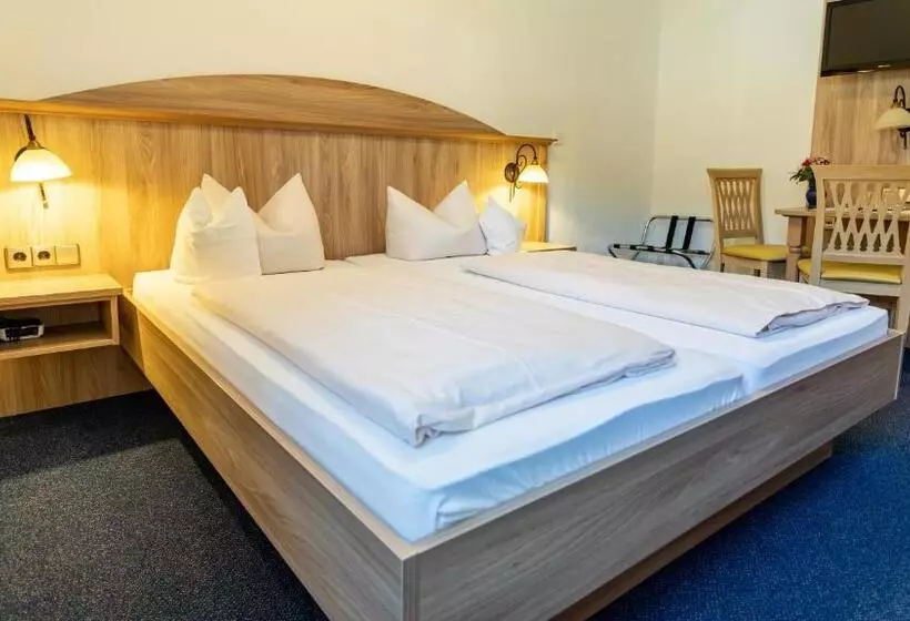 バルコニー付きスタンダードルーム, Aktivhotel & Gasthof Schmelz Ihr Urlaubs Hotel In Inzell Mit Wellness Hallenbad, Alpensauna & Dampfb