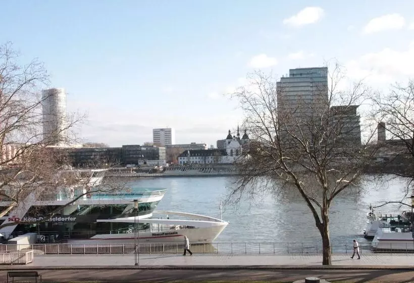 スタンダードルーム, Altstadthotel Hayk Am Rhein