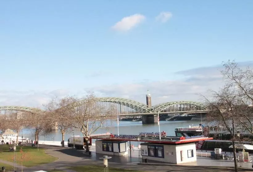 スタンダードルーム, Altstadthotel Hayk Am Rhein