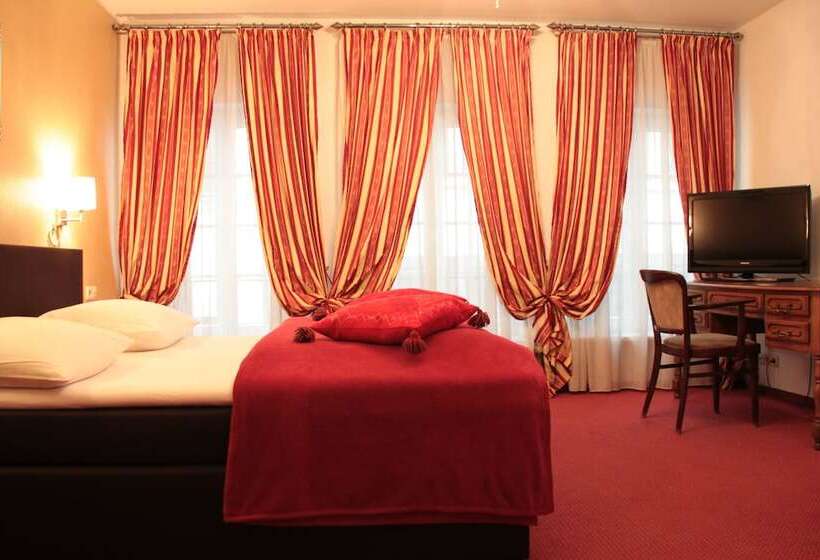 Номер Стандарт, Altstadthotel Hayk Am Rhein