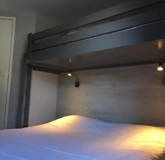 スタンダードトリプルルーム, Fast Hotel Colmar Houssen