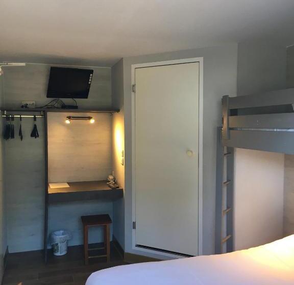 Номер Стандарт Трехместный, Fast Hotel Colmar Houssen