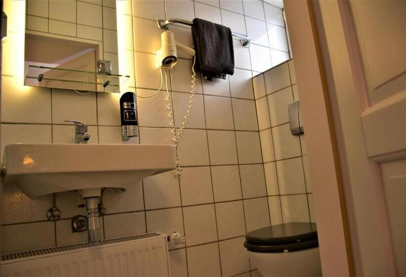 Номер Стандарт, Altes Eishaus, Hotel & Restaurant