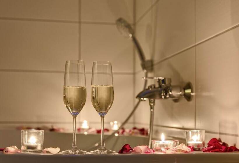 带海景的标准房, Aquamarin