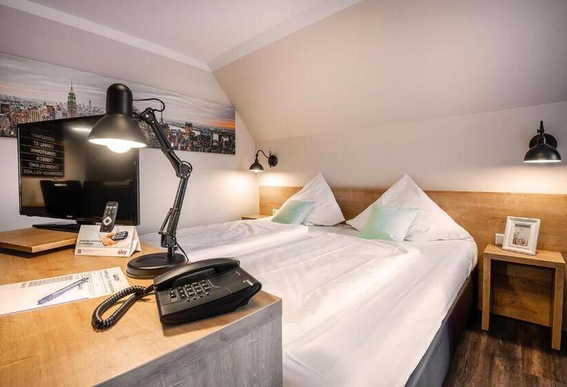 标准工作室, City