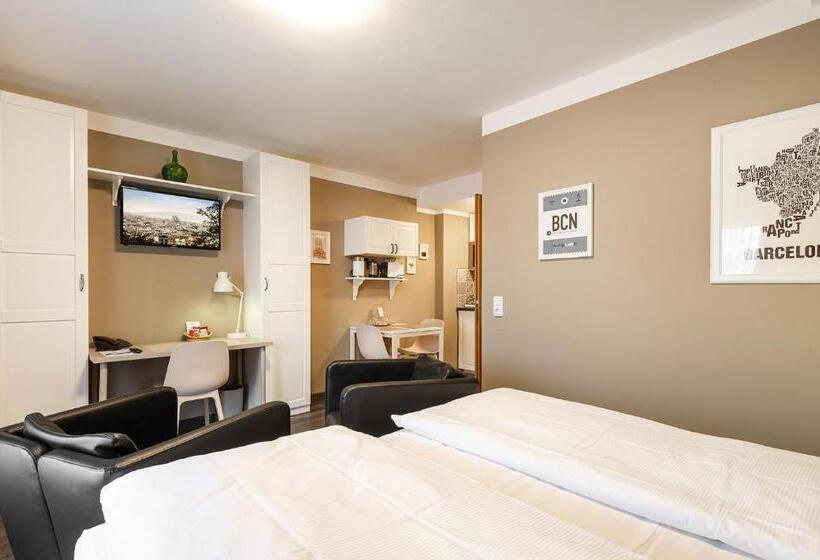 标准工作室, City