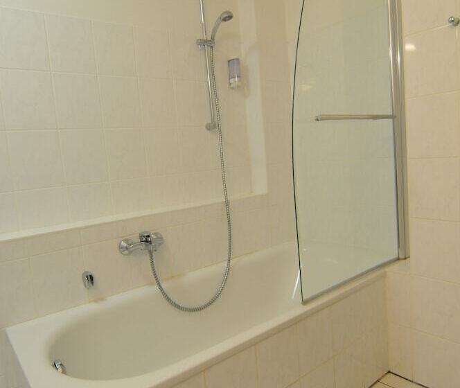 带1个卧室的公寓, City