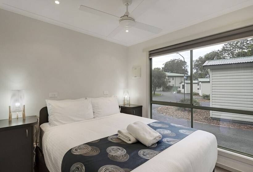 קוטג'' סופריור, Discovery Parks   Forster