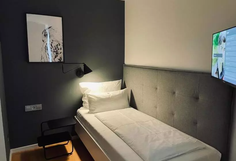 اتاق استاندارد یک نفره, Dk Hotel Deutscher Kaiser