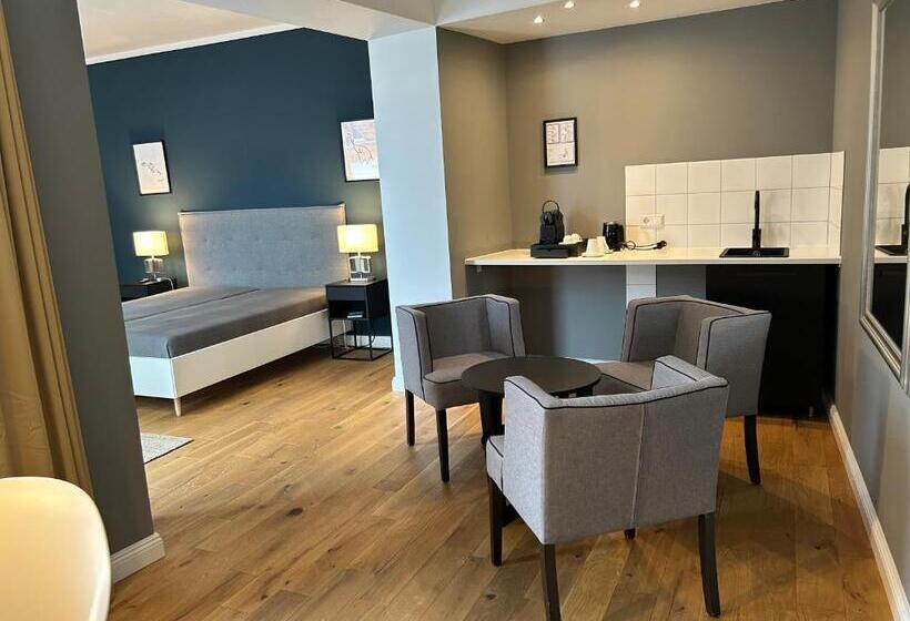 四人高级间, Dk Hotel Deutscher Kaiser