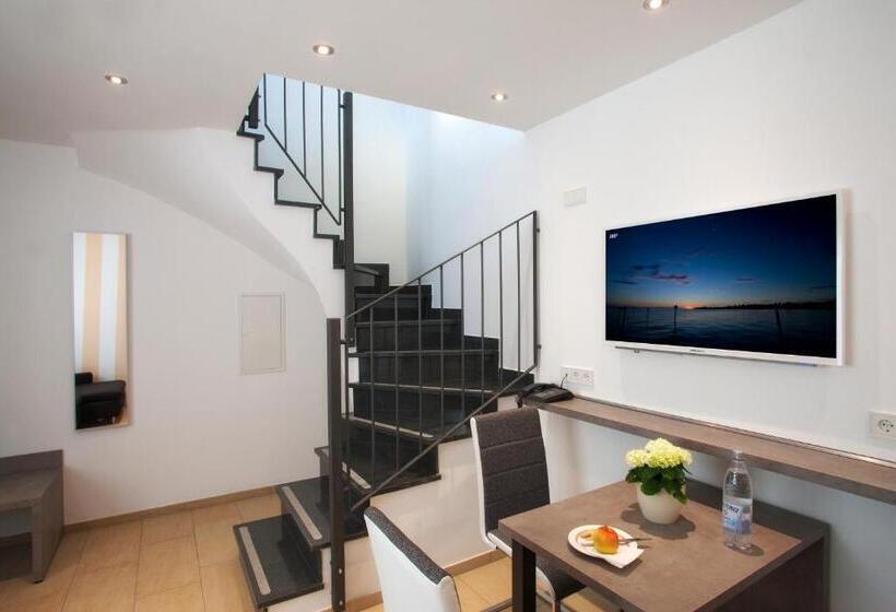 סוויטת ג'וניור, Ebner   Boutique Hotel & Konditorei