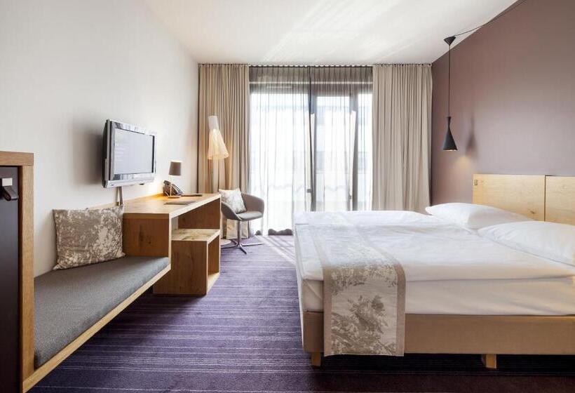 标准间, Fürstenfelder