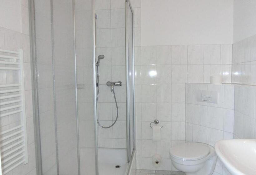 חדר סטנדרט, & Gästehaus Rostock Lütten Klein