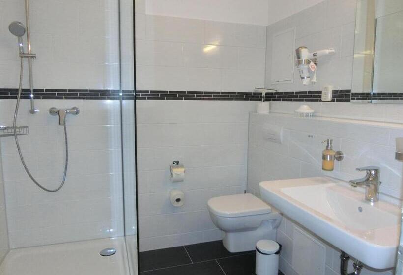 חדר סטנדרטי פלוס, & Gästehaus Rostock Lütten Klein