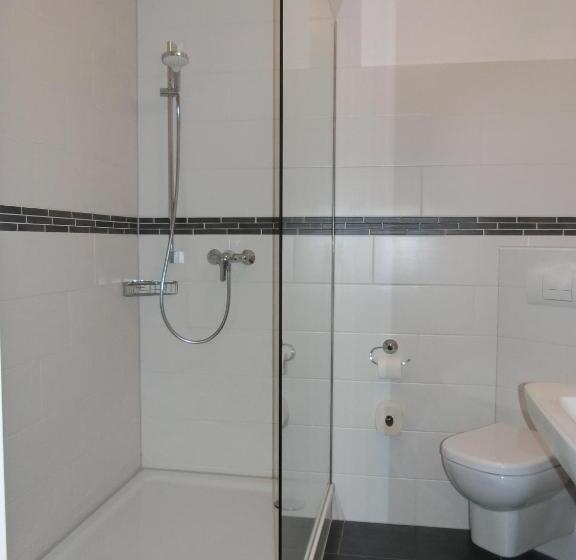 חדר סטנדרטי פלוס, & Gästehaus Rostock Lütten Klein