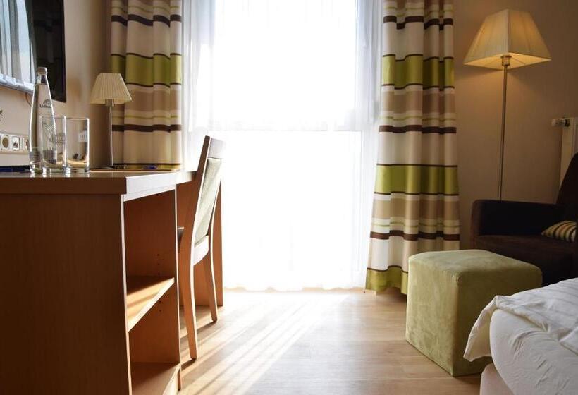 프리미엄 싱글 룸, Inntalhof