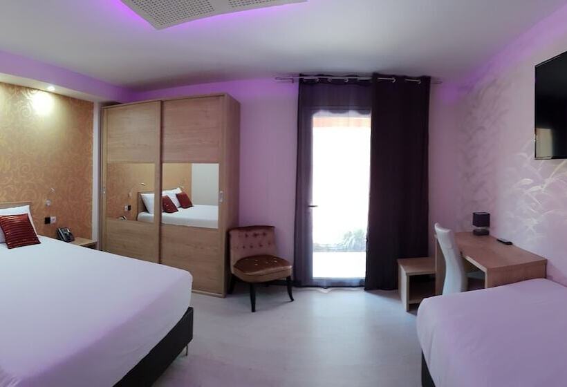 Люкс Вид на Сад, L Hôtel Du Lac