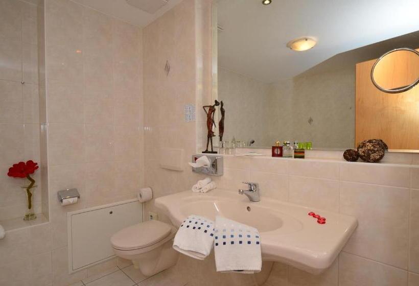 Номер Стандарт Индивидуальный, Landhotel Seerose