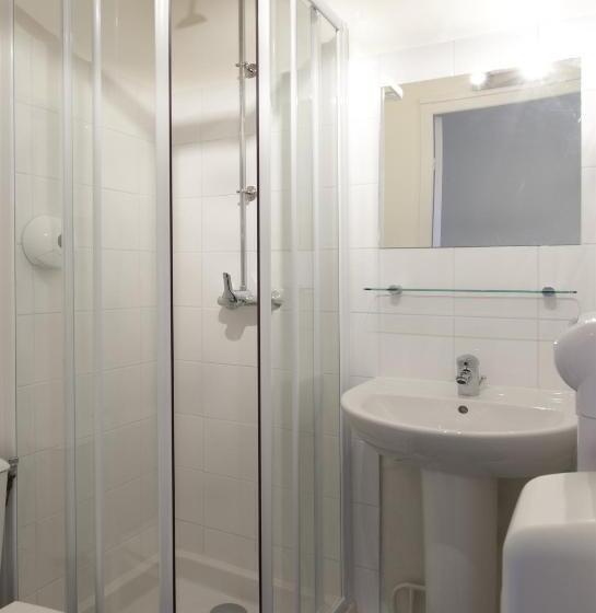 Номер Стандарт, Logis Hotel Chateaubriand