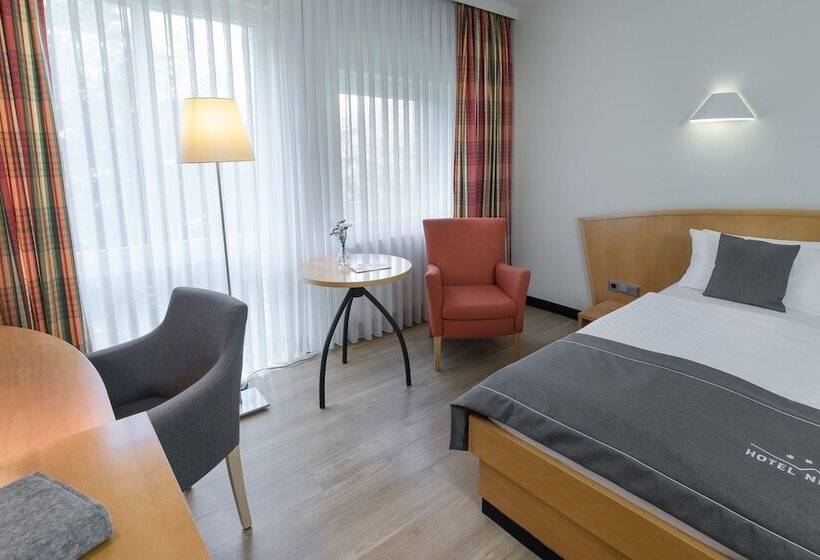 Quarto Clássico, Nickisch