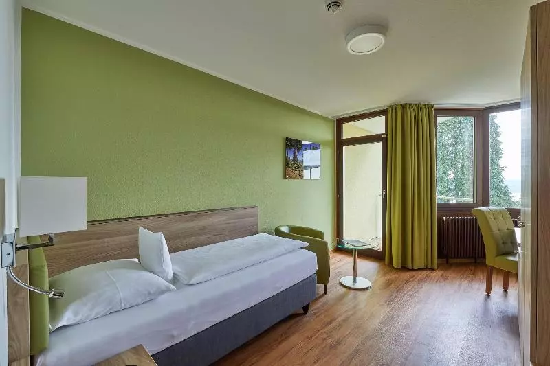 景色の見えるスタンダードシングルルーム, Parkhotel St.leonhard
