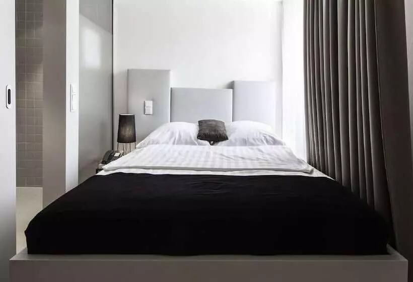 Standard Yhden Hengen Huone, Pearl Design Hotel   Frankfurt City