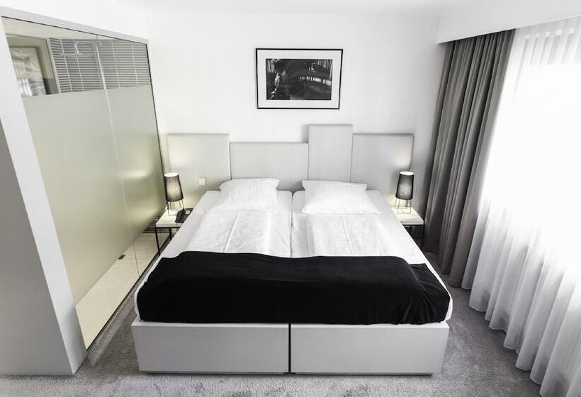 חדר סטנדרט, Pearl Design Hotel   Frankfurt City