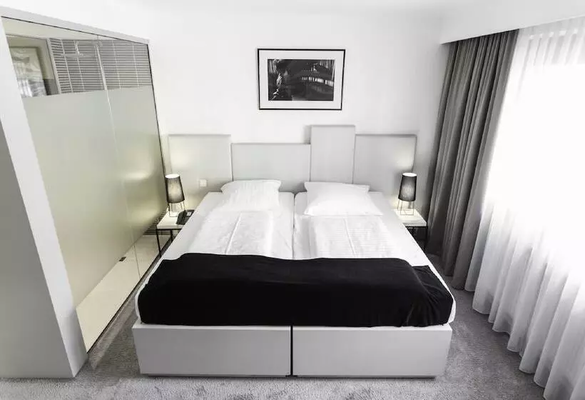 Standard-huone, Pearl Design Hotel   Frankfurt City