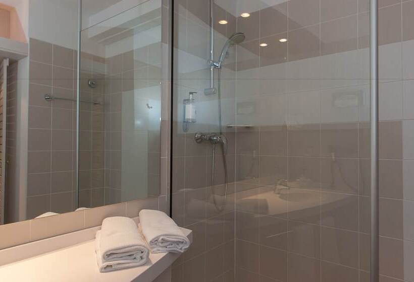 컴포트 스위트, Suite Home Apt Luberon