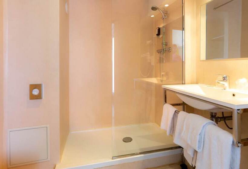 غرفة كومفورت, Terminus Saintcharles