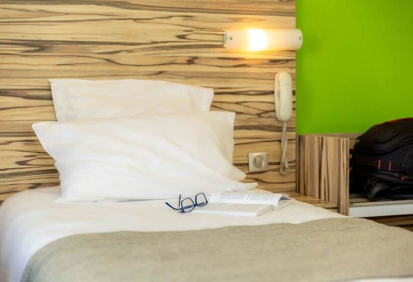 غرفة كومفورت, Terminus Saintcharles